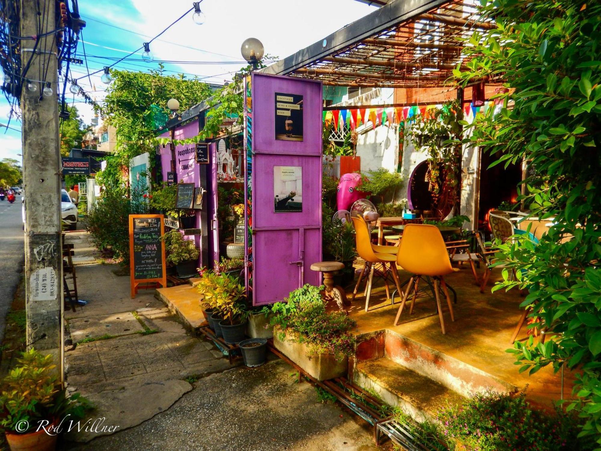 Bed and Breakfast Paapu House Чиангмай Экстерьер фото